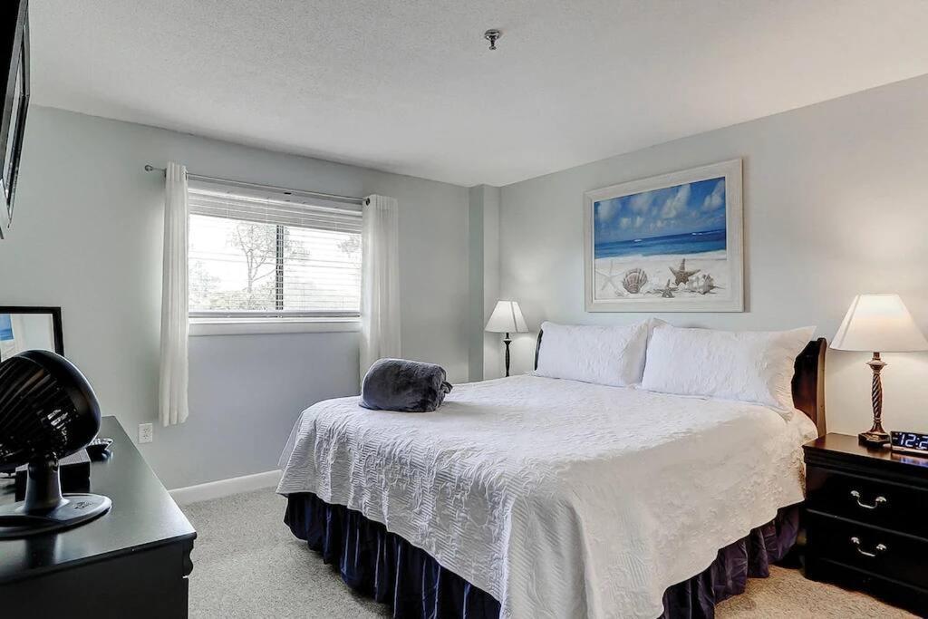 Resort Breeze- 2 Bedroom Pools, Hot Tub, Tennis, Beach Île de Hilton-Head Extérieur photo